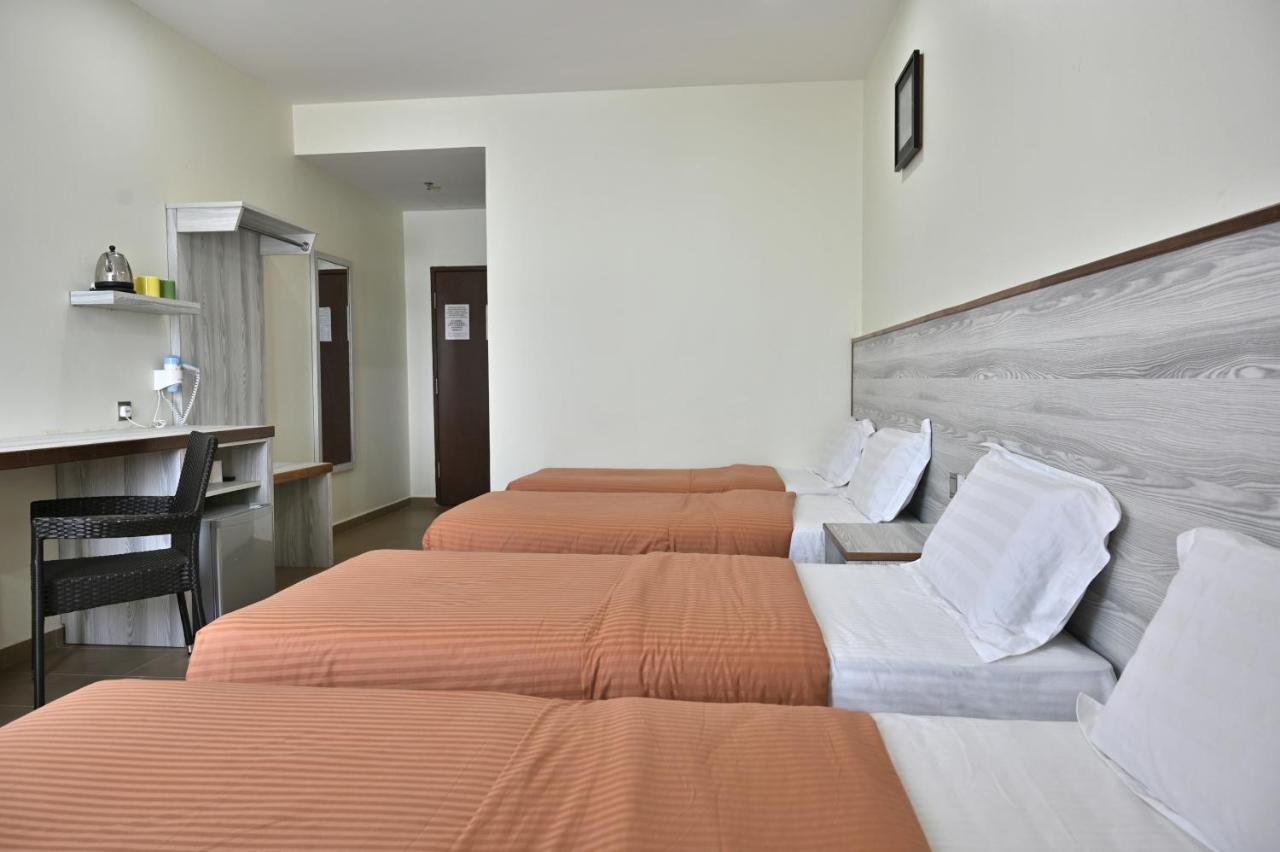 פנתאי צנאנג Cenang View Hotel מראה חיצוני תמונה