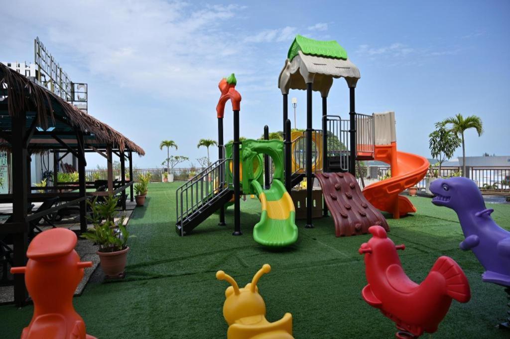 פנתאי צנאנג Cenang View Hotel מראה חיצוני תמונה