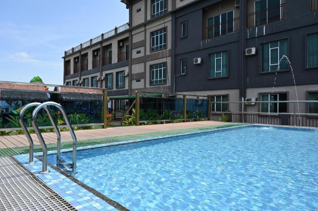 פנתאי צנאנג Cenang View Hotel מראה חיצוני תמונה