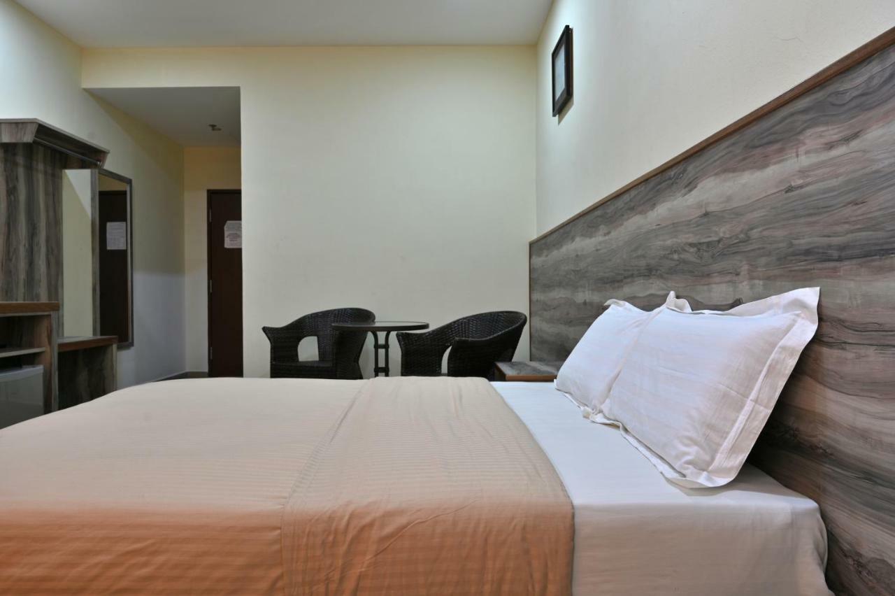 פנתאי צנאנג Cenang View Hotel מראה חיצוני תמונה